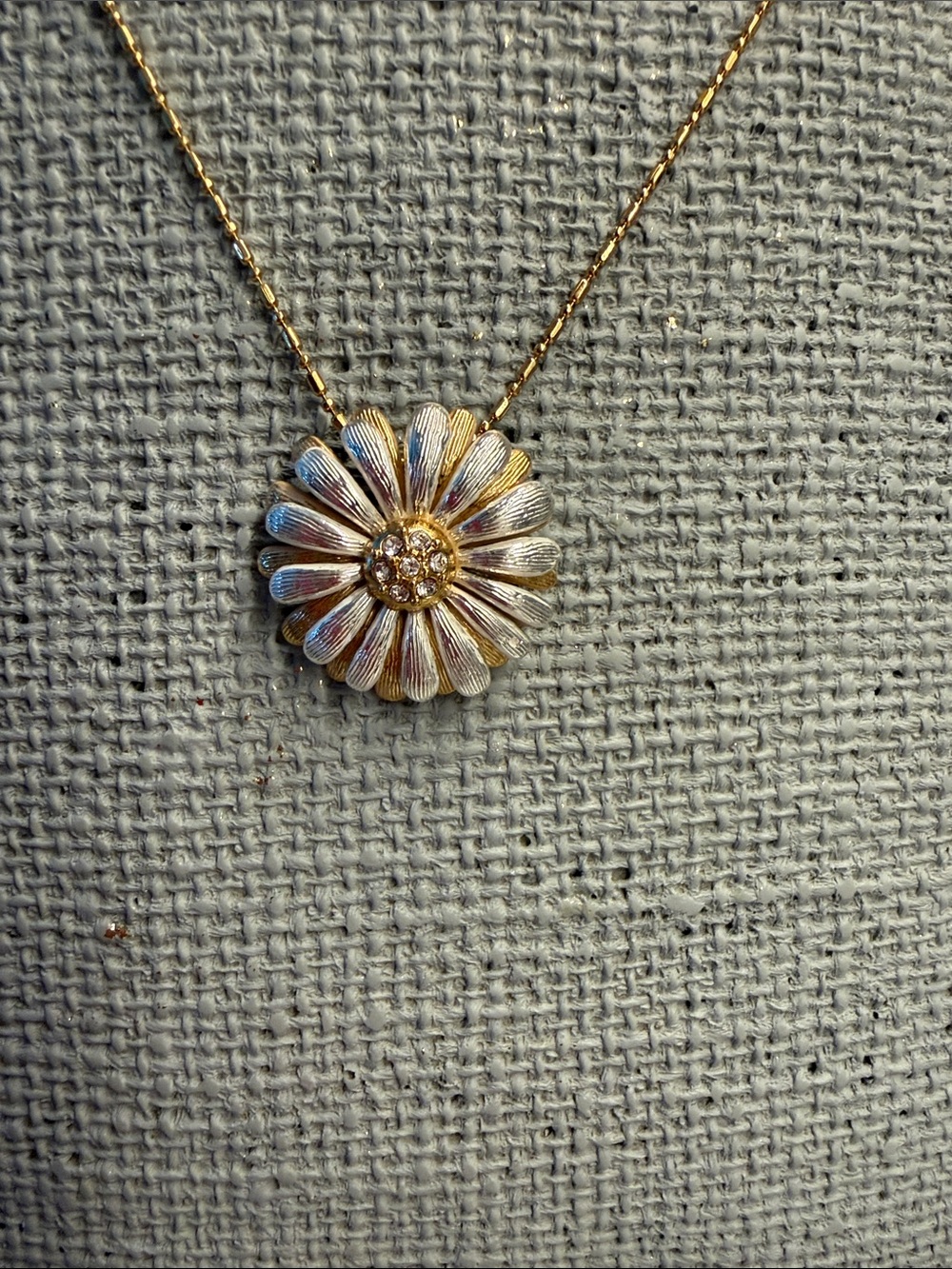 NWT Brighton Two Toned Petite Petal Crystal Necklace - Picture 2 of 4